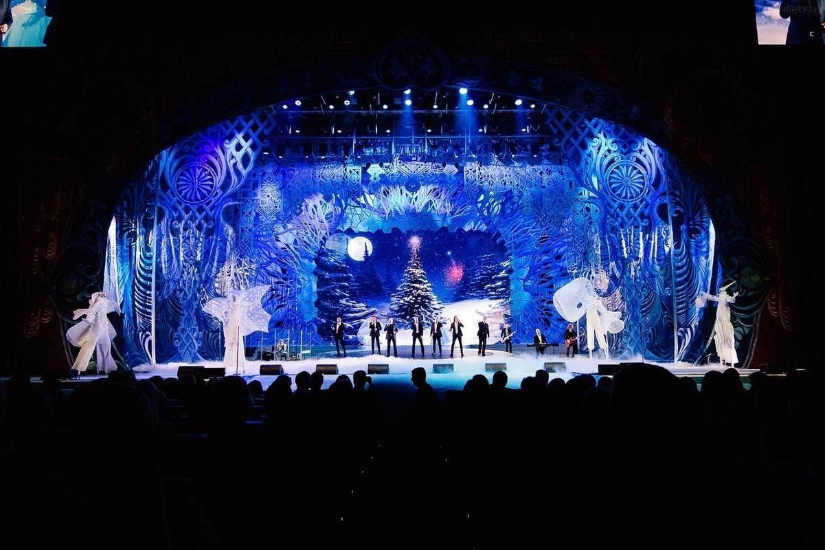 Новогодний концерт«Зимние узоры»