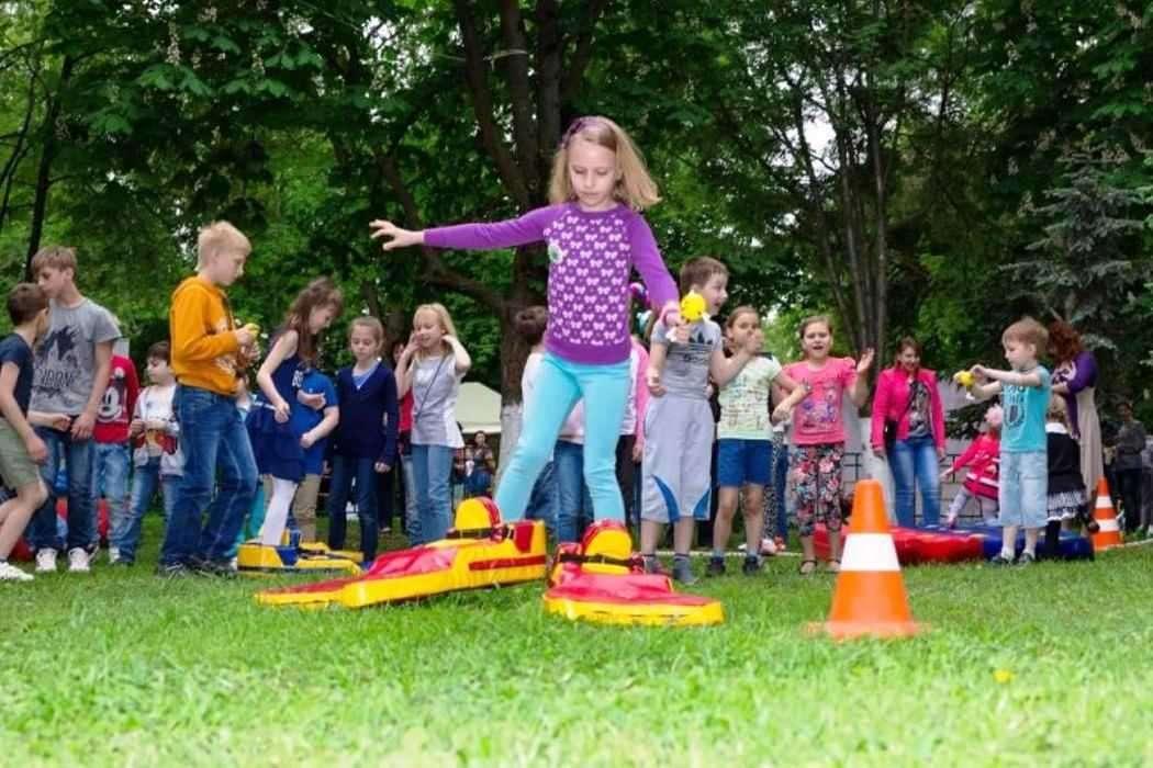Развлекательное мероприятие «Снова лето к нам пришло»
