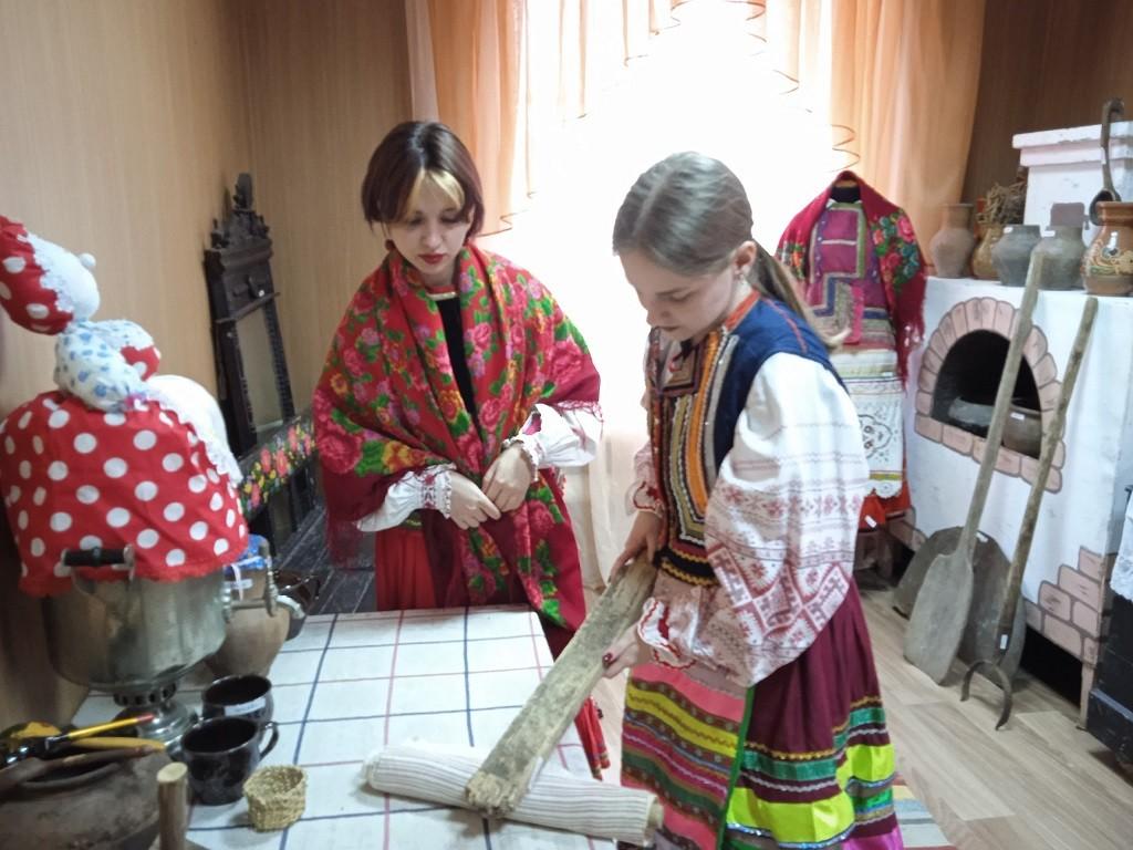 Познавательная программа «Народные традиции родного Белогорья»