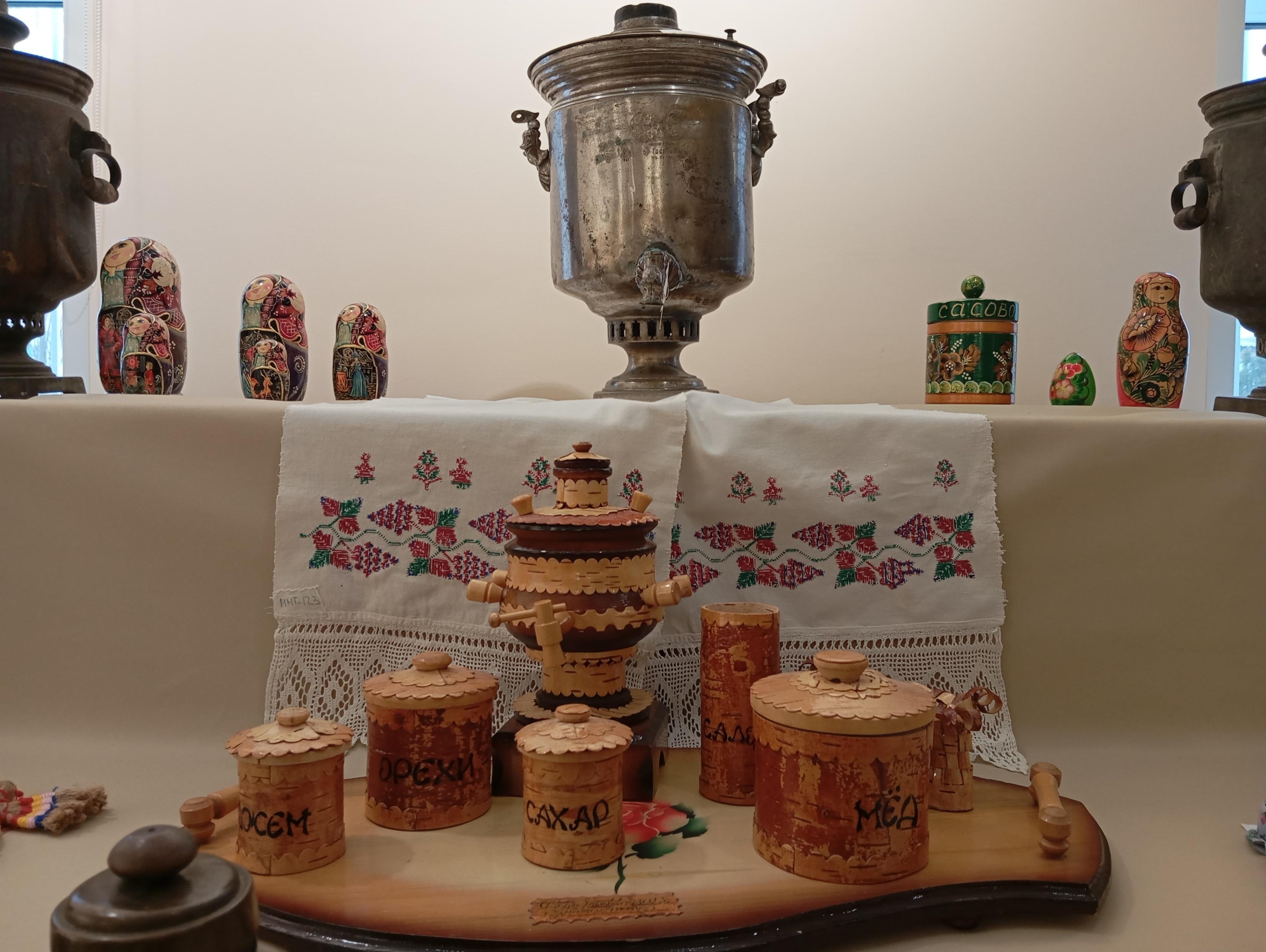 Выставка «Самоварная гостиная»