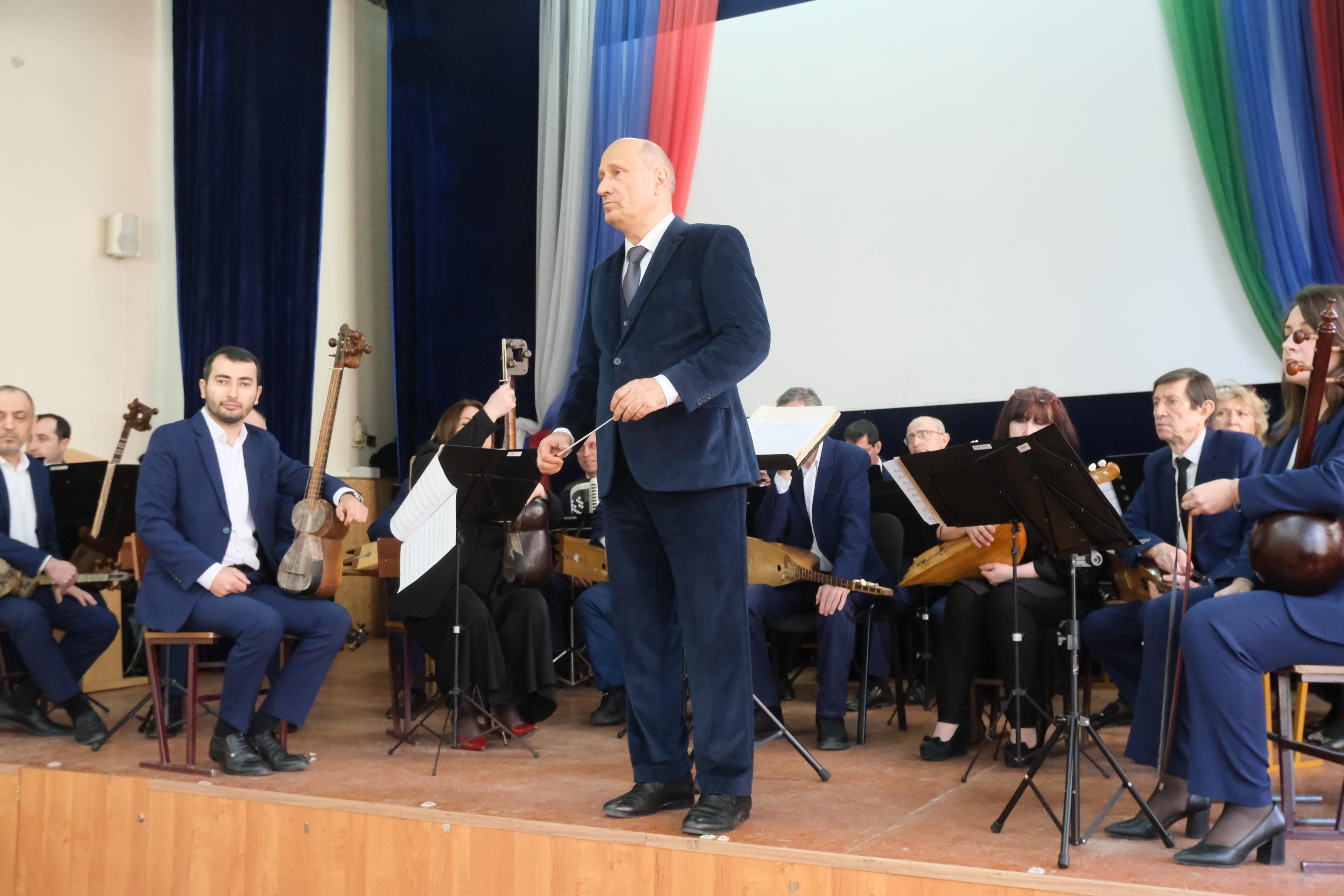 Концерт «Мелодия народная звучит…»