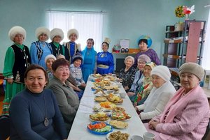 Праздничная развлекательно- игровая программа ко Дню 8 марта.