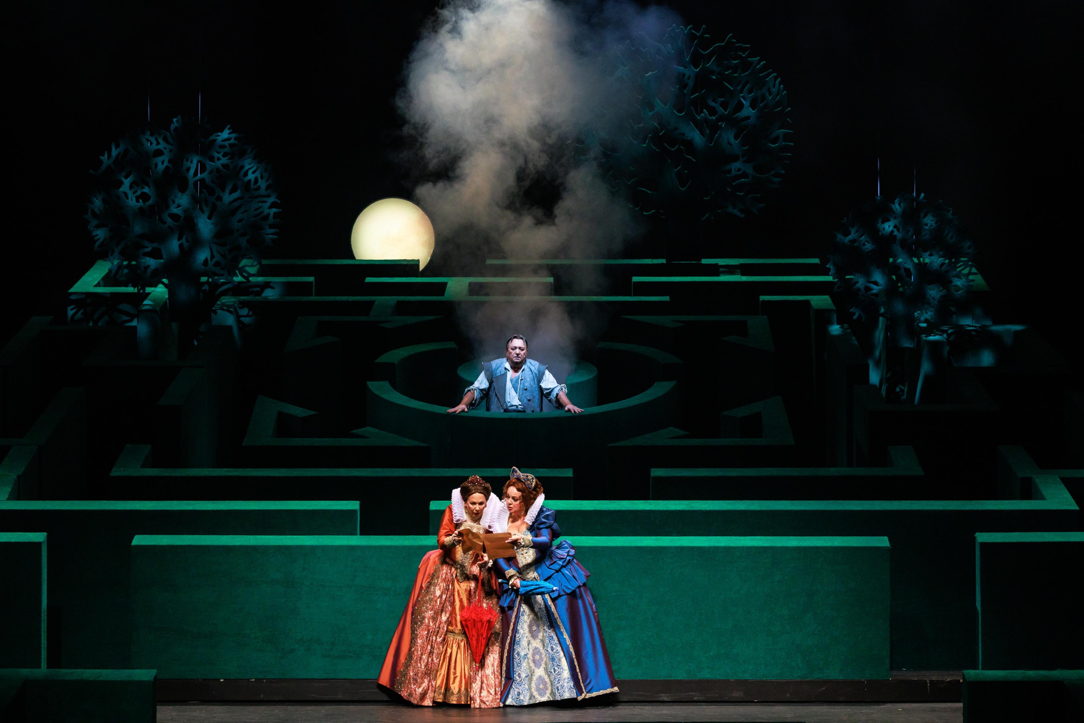 ВЕСЬМА ОСТРОУМНАЯ И ПРЕВЕСЁЛАЯ КОМЕДИЯ О ВИНДЗОРСКИХ ЖЁНУШКАХ