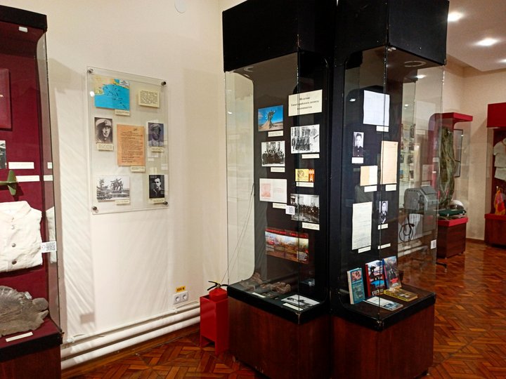 Выставка «80-летию Евпаторийского десанта посвящается»