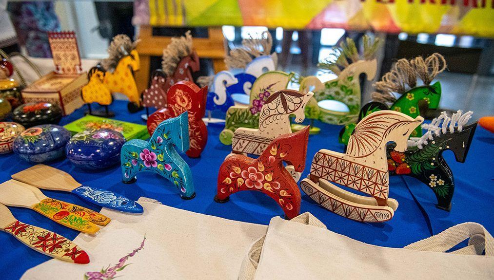 Мастер-класс «Искусство деревянной росписи: русские мотивы»