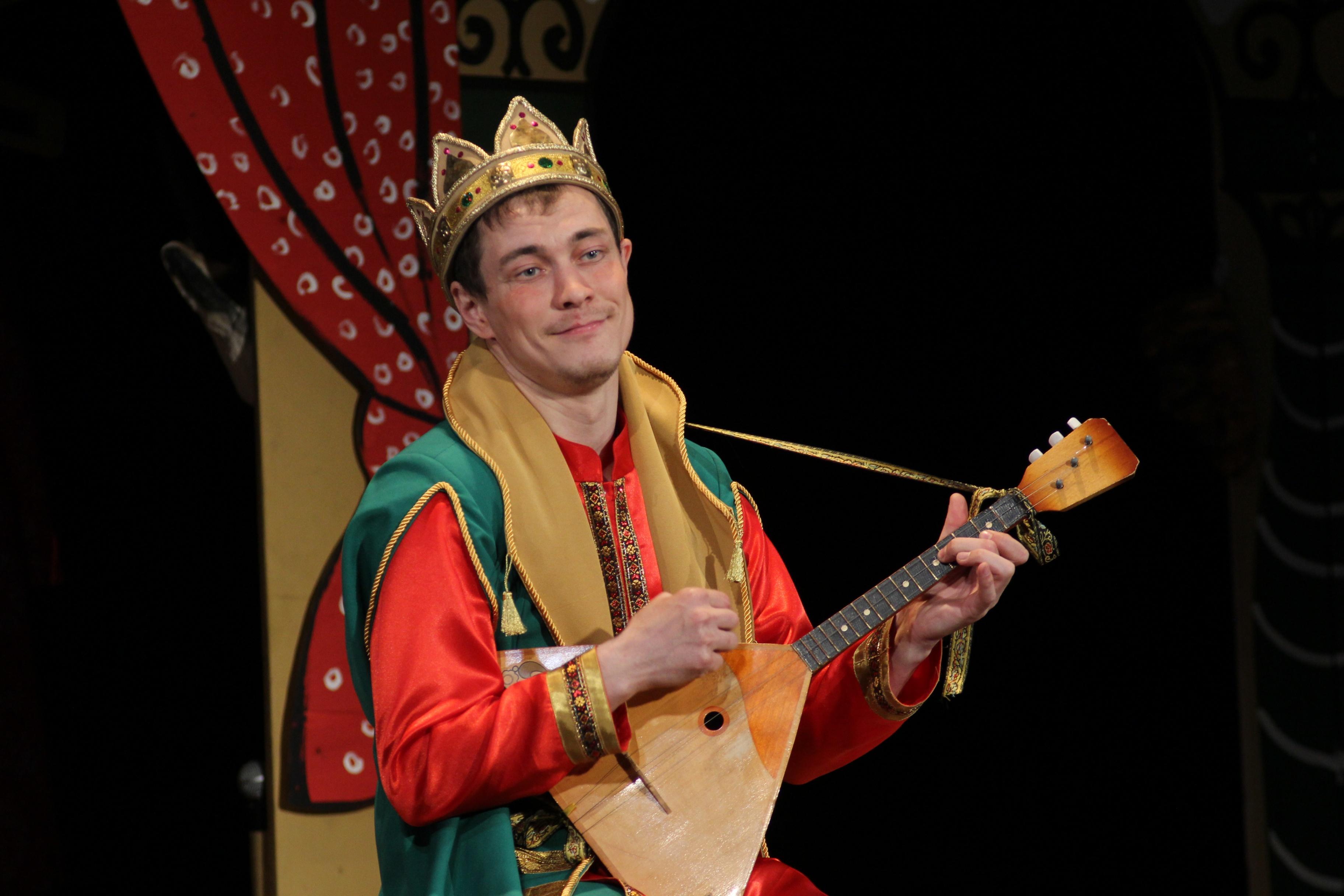 Спектакли