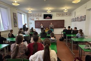 Час доблести и славы «Нет в России семьи такой, где б не памятен был свой герой»