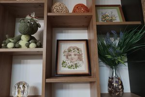 Выставка «Мамы на книжных страницах»