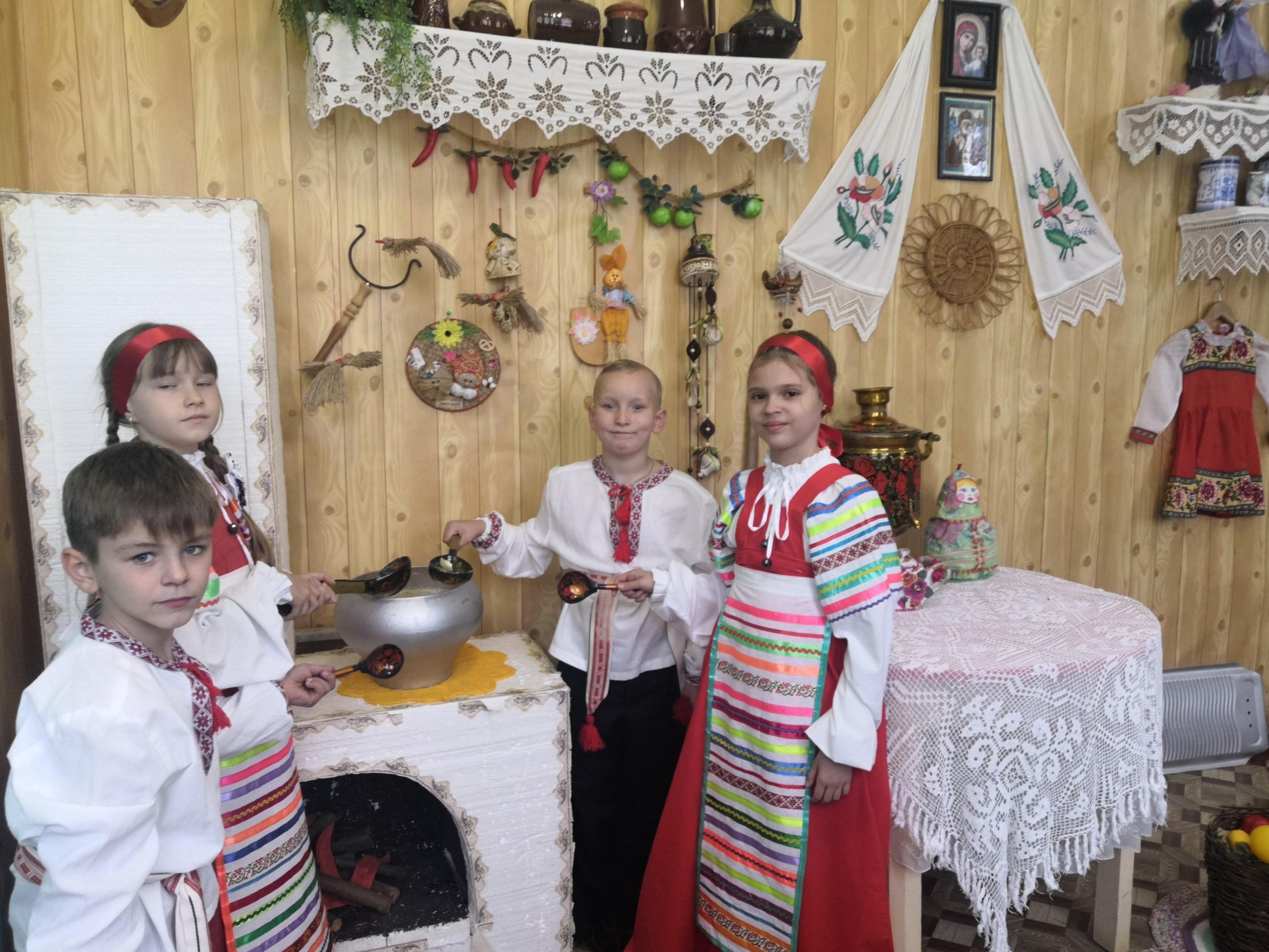Фольклорная программа «Эх, рубашка хороша!»