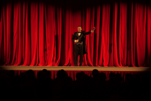 Спектакль «Прощай, конферансье!»