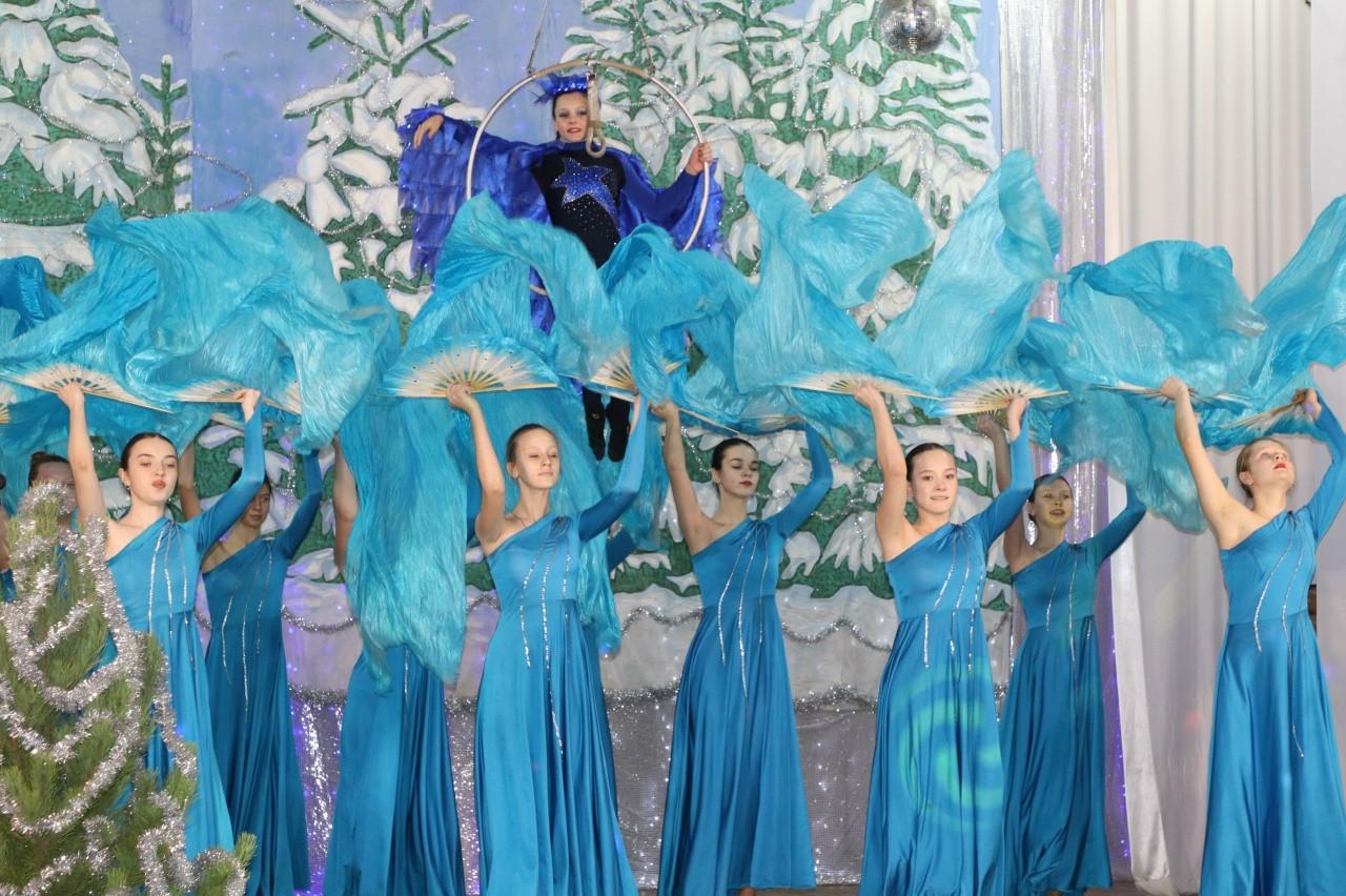 Театрализованное представление «Волшебный кристалл, или Как остаться друзьями»