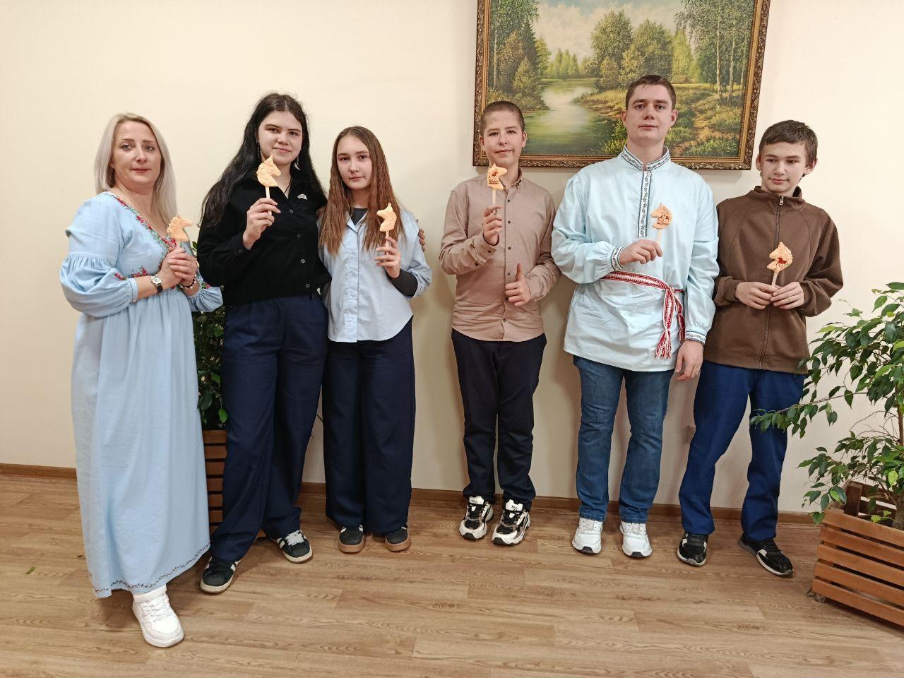 Творческая мастерская «Жемчужины русских промыслов»