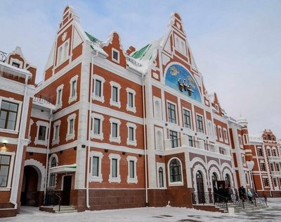 Спектакли