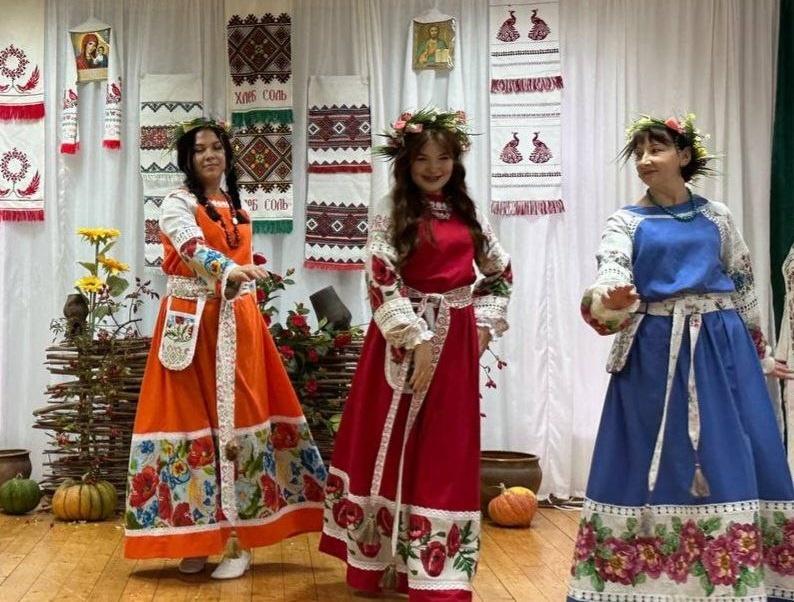 Фольклорные посиделки «Горница»