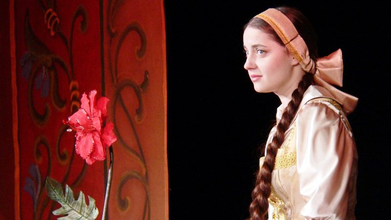 Спектакль «Аленький цветочек»