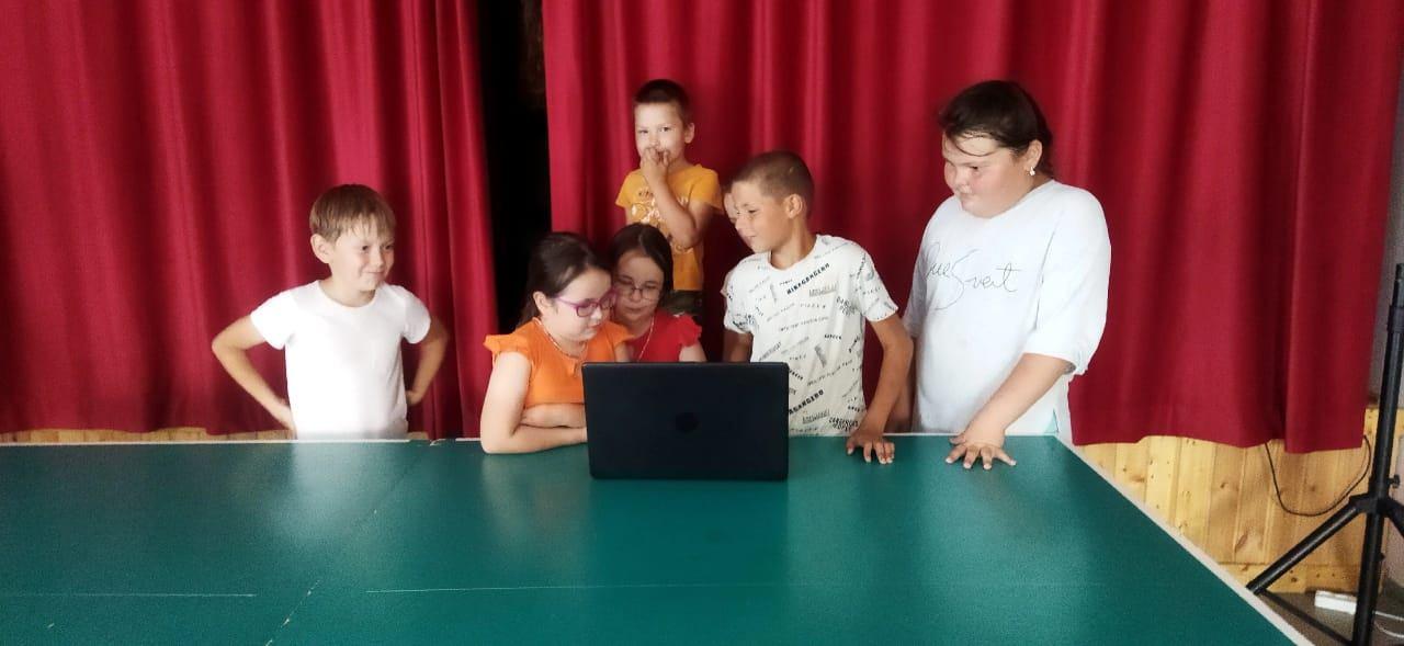 Развлекательная программа «Любимые мультфильмы»