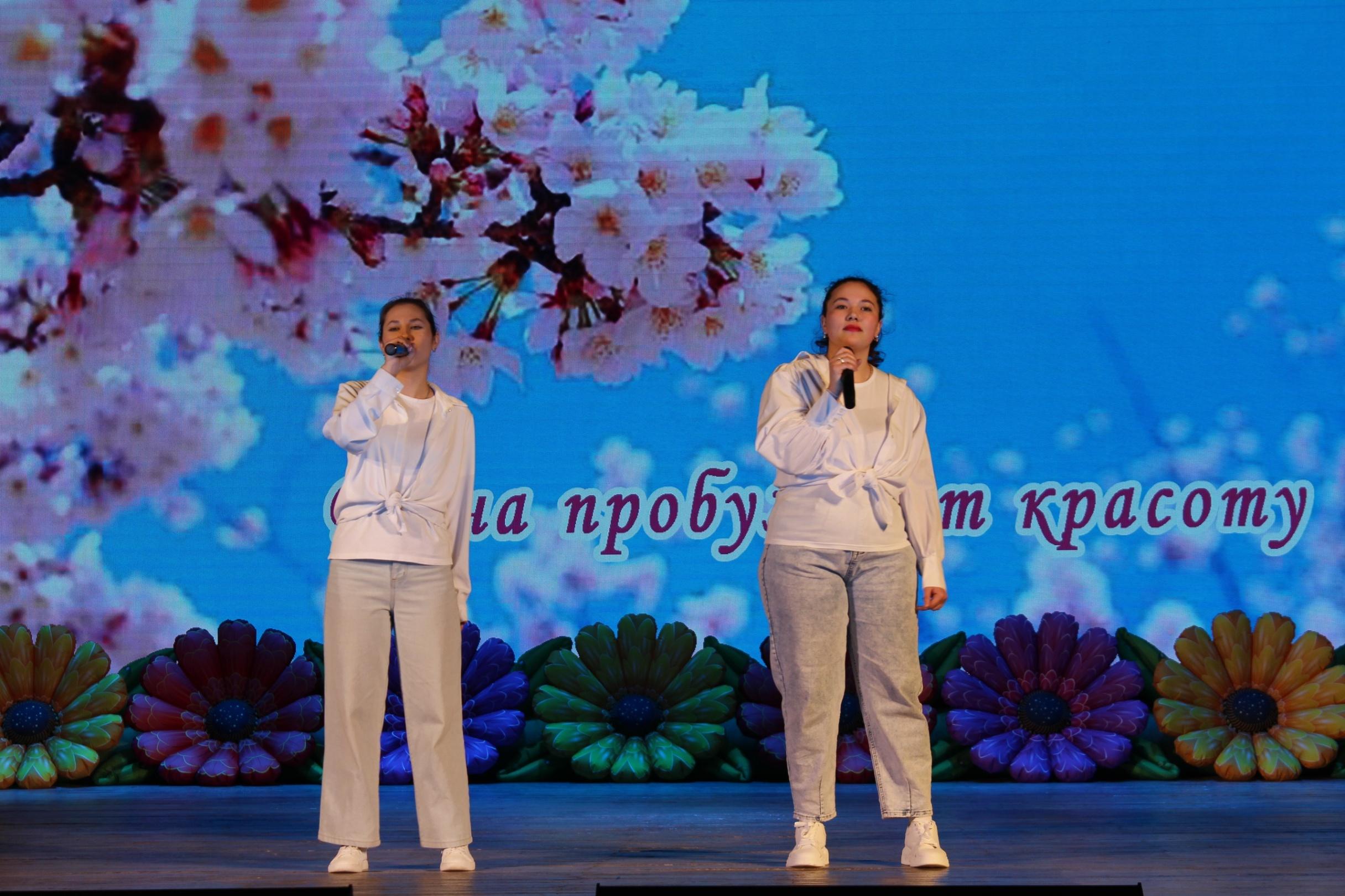 Мастер-класс «Мир раскрасим голосами»