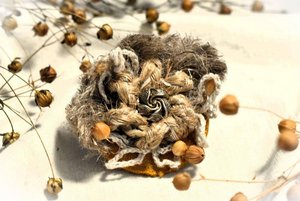 Мастер-класс «Льняная брошка»