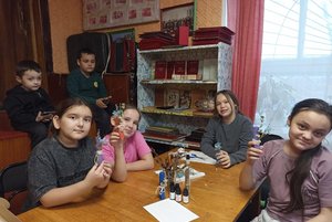 Новогодний конкурс рисунок и поделок «Время волшебства»