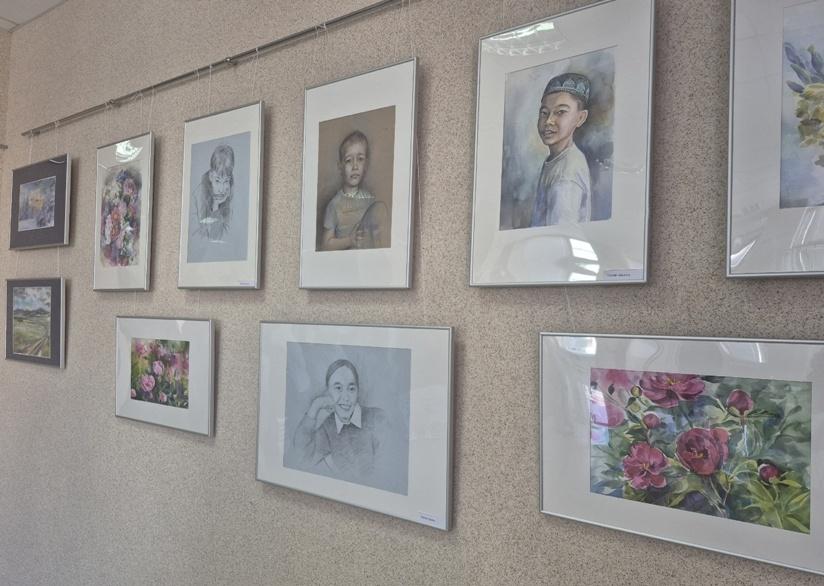 Выставка «Живая линия»