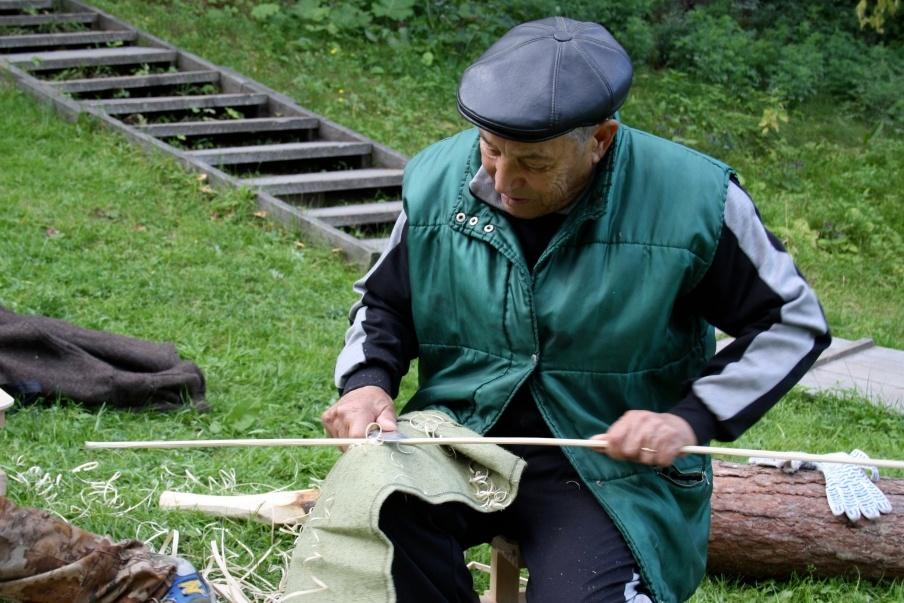 Виртуальная выставка «Юбиляры юбилейного года. Анатолий Николаевич Хомяков»