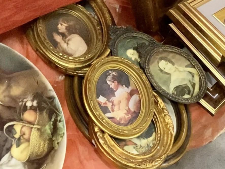 Выставка винтажных фоторепродукций «Фото из комода»