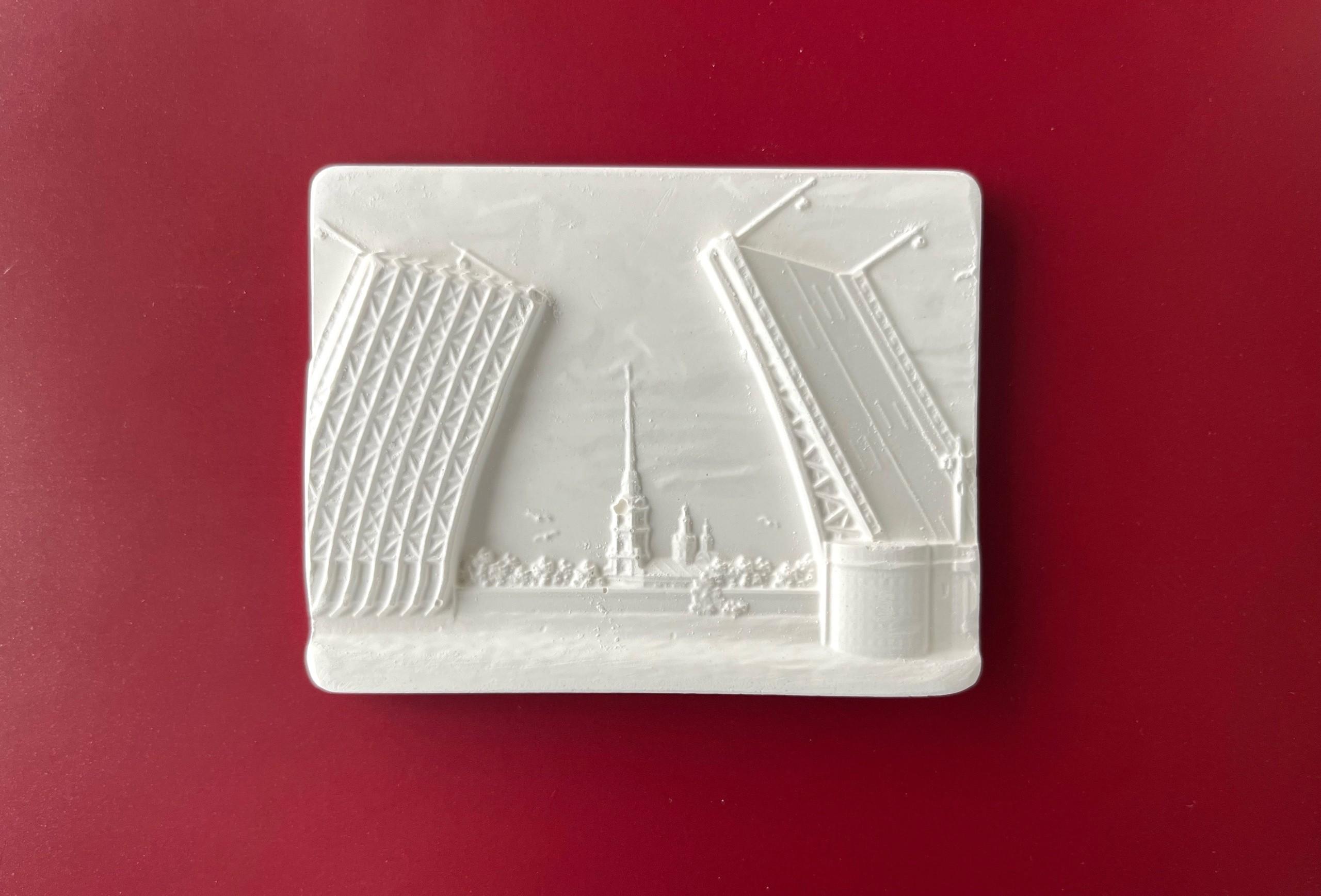 Музейное занятие по росписи гипсовой композиции «Виды Петербурга»