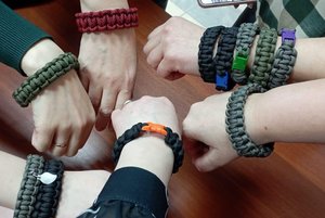 Программа «Браслет выживания: история в каждом узле»