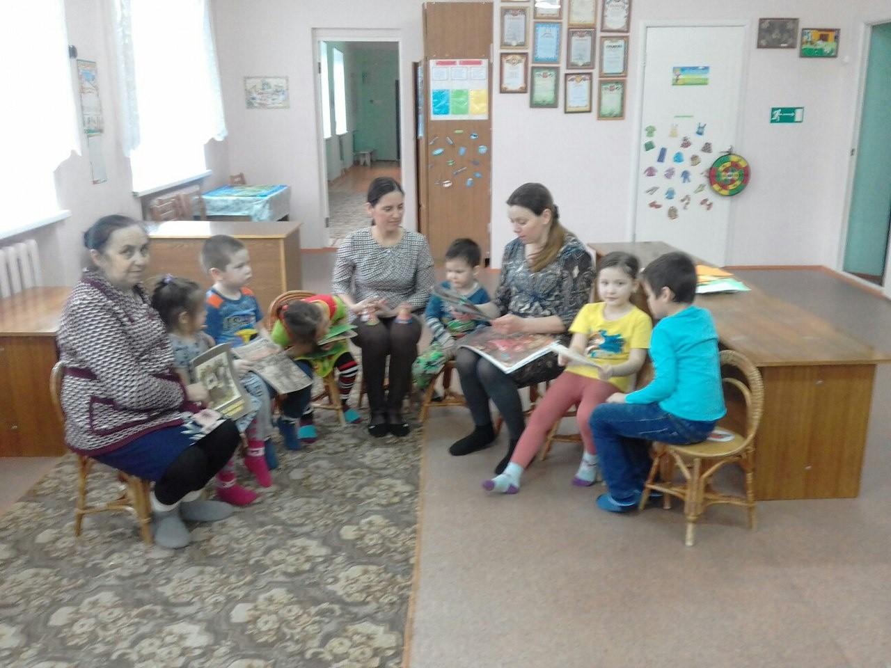 «Книги — наши друзья»