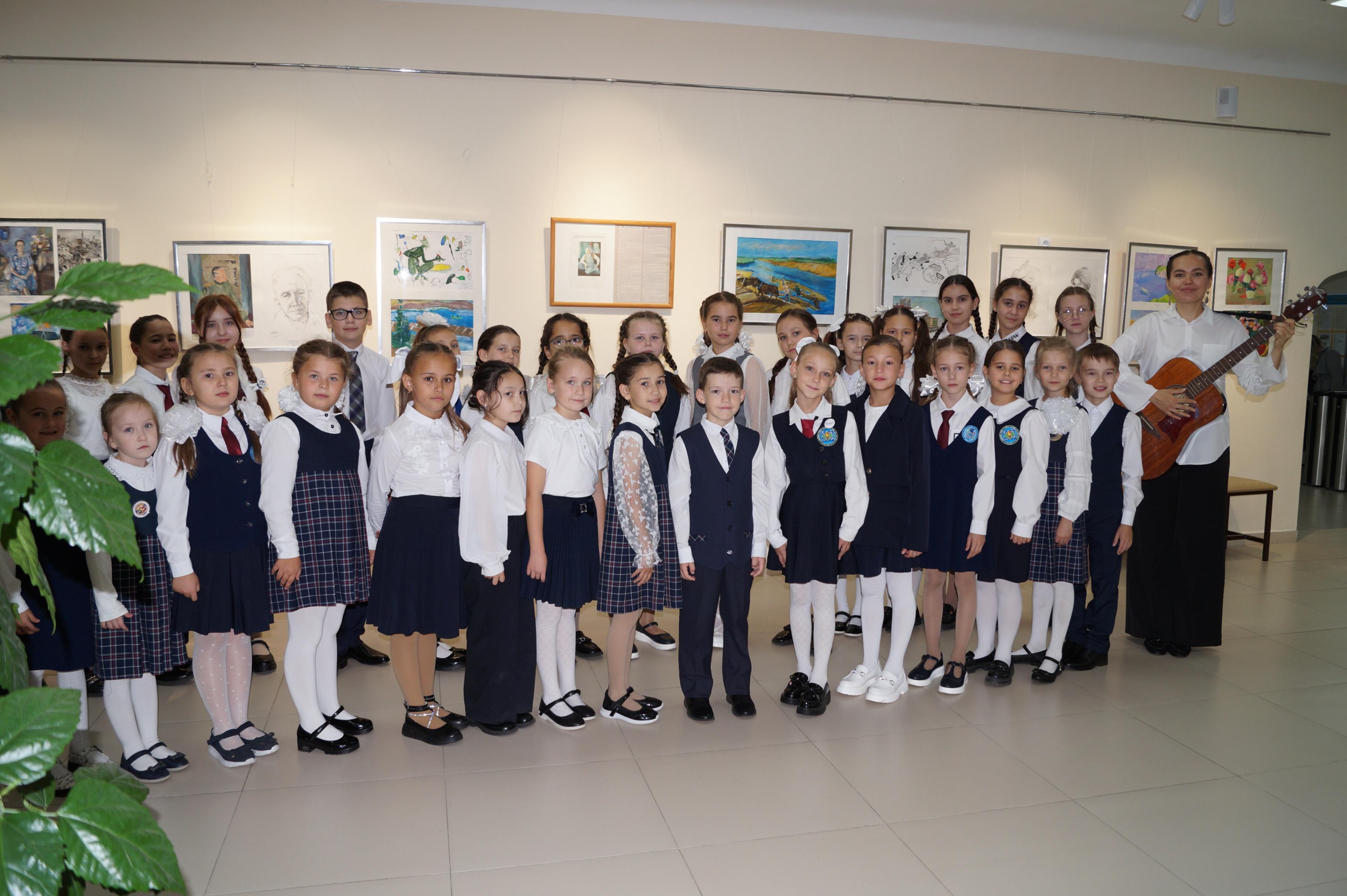 Патриотический концерт «Гордимся славою героев»