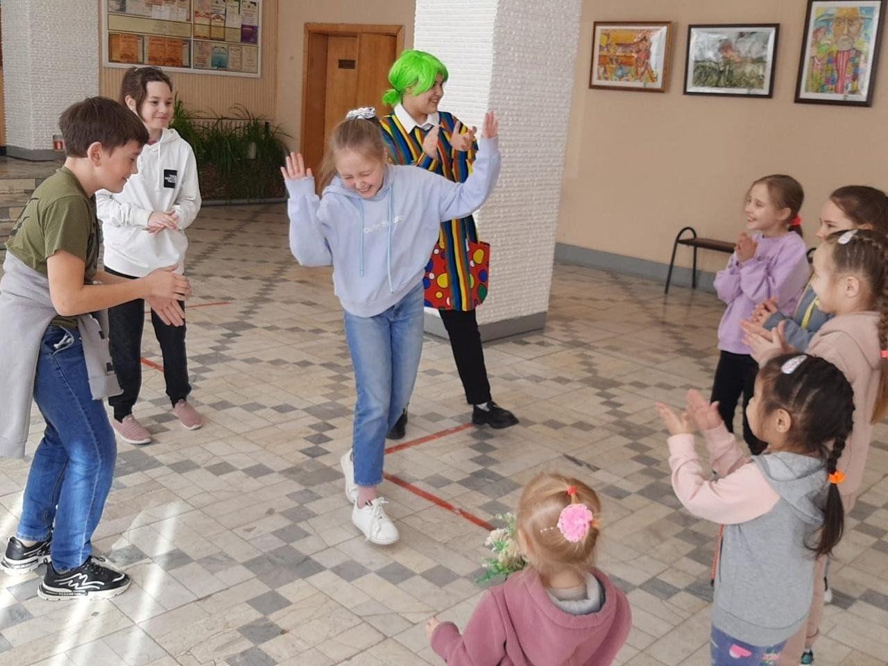 Игровая программа «Весенние забавы»