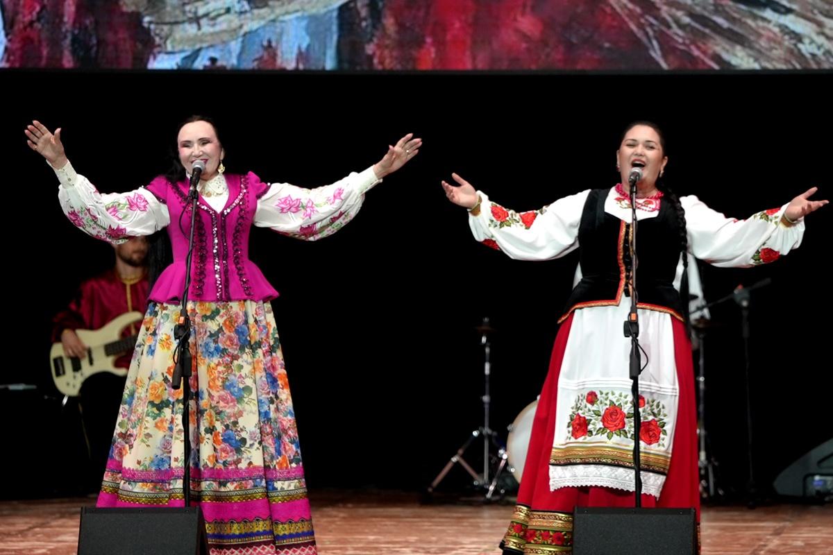 Концерт «Золотой песенный фонд»