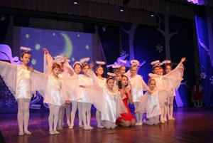 «Праздник зимних чудес» детский новогодний концерт