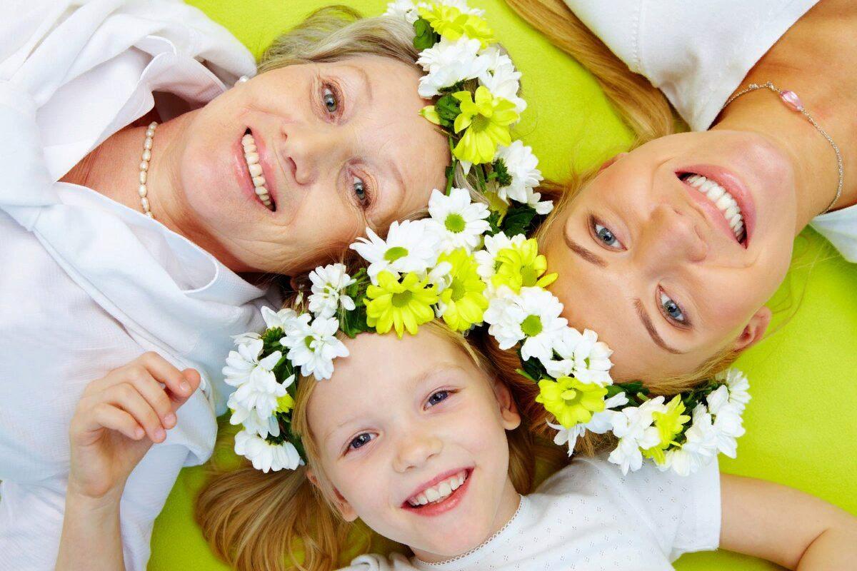 «Нашим мамам посвящается»