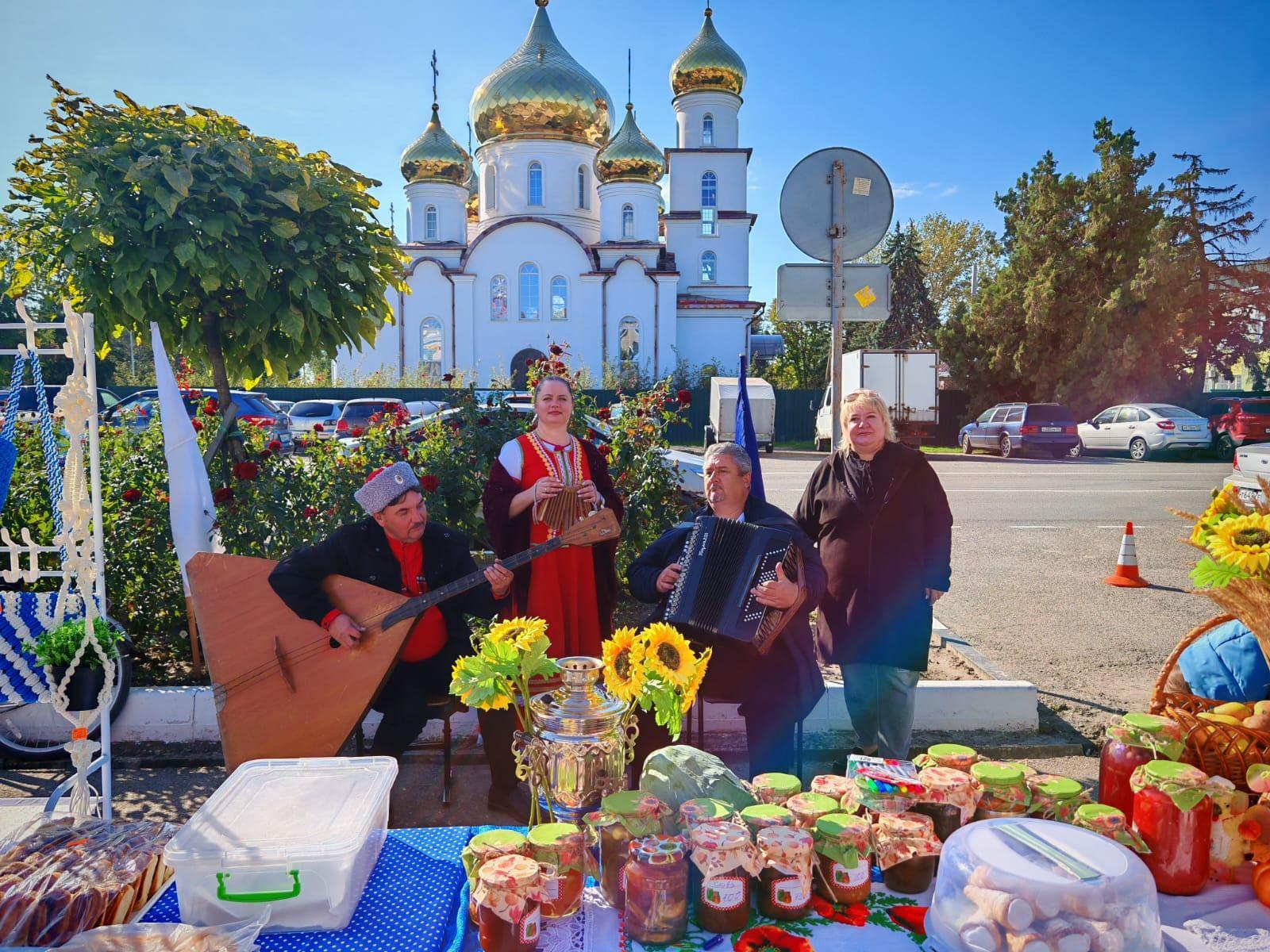 Программа «Звуки традиций: мир народных инструментов»