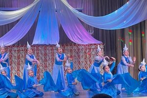 Отчетный концерт образцового хореографического ансамбля «Эрмэлзэл»