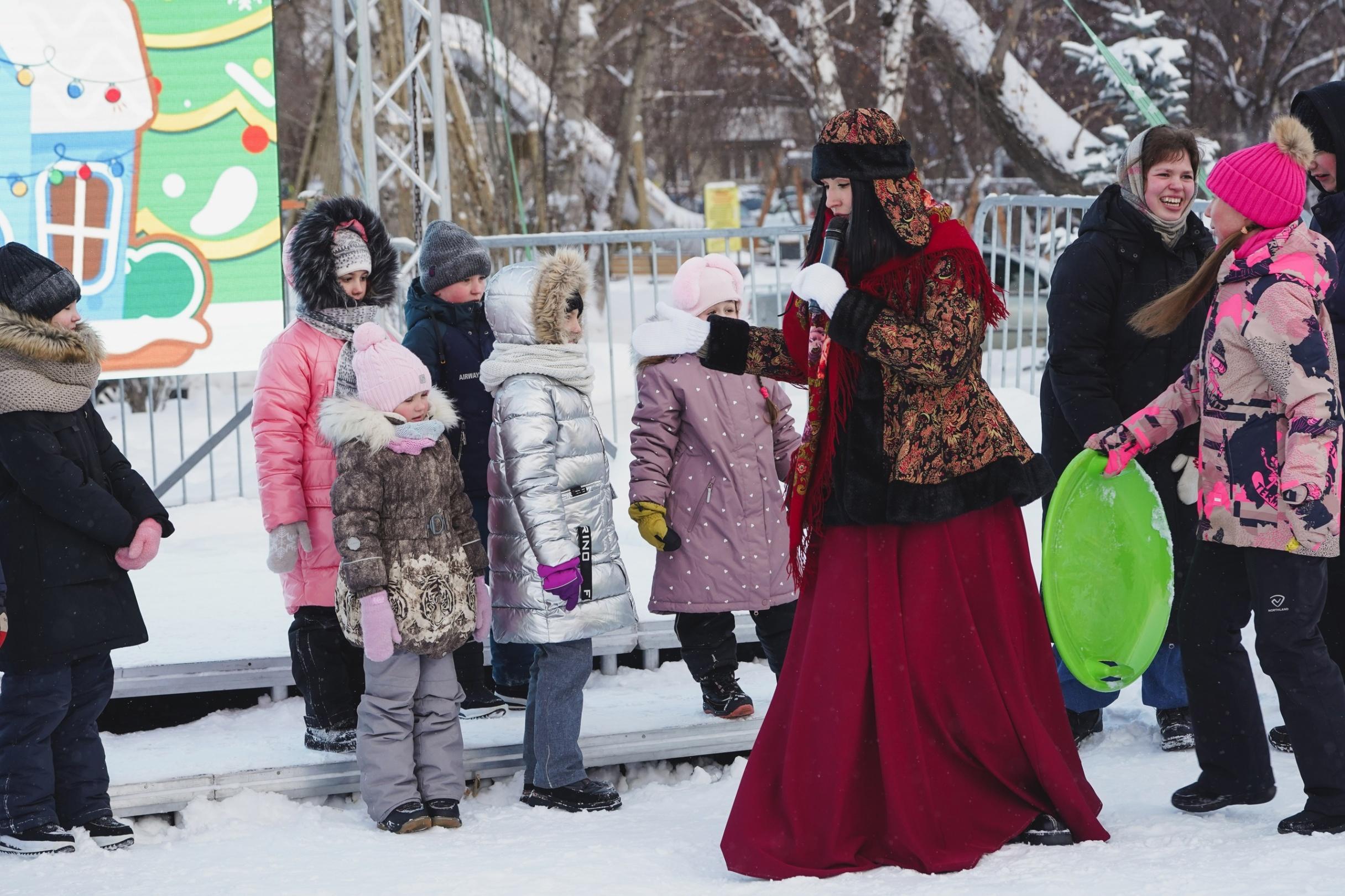 Театрализованная новогодняя программа «В гостях у сказки!»