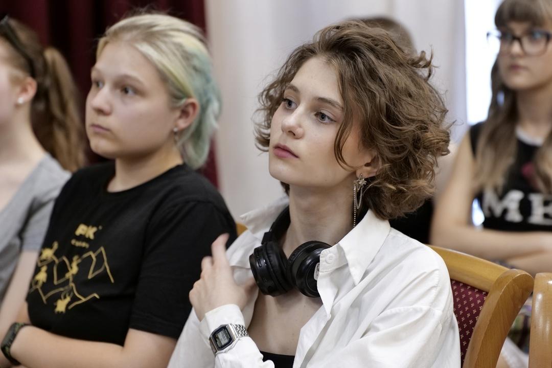 Беседа с биологом С.А. Соловьевым «О названиях птиц Российской Федерации»