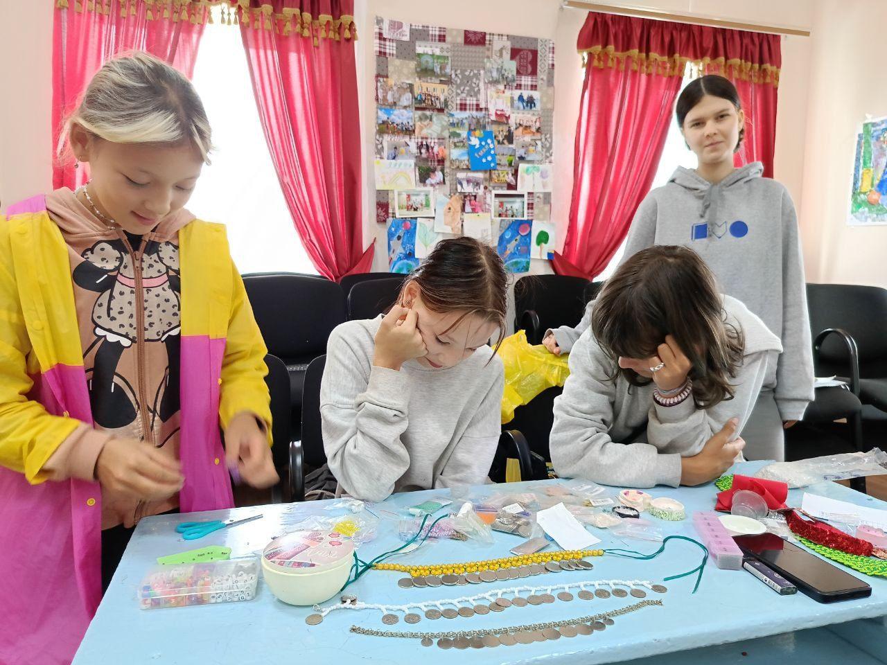 Мастер-класс по созданию украшений из бисера