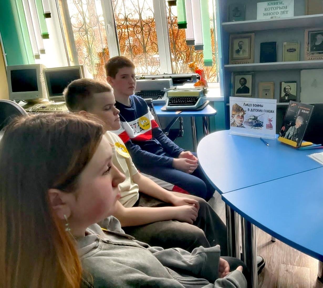 Литературно-музыкальная программа «Жизнь в стихах и песнях»