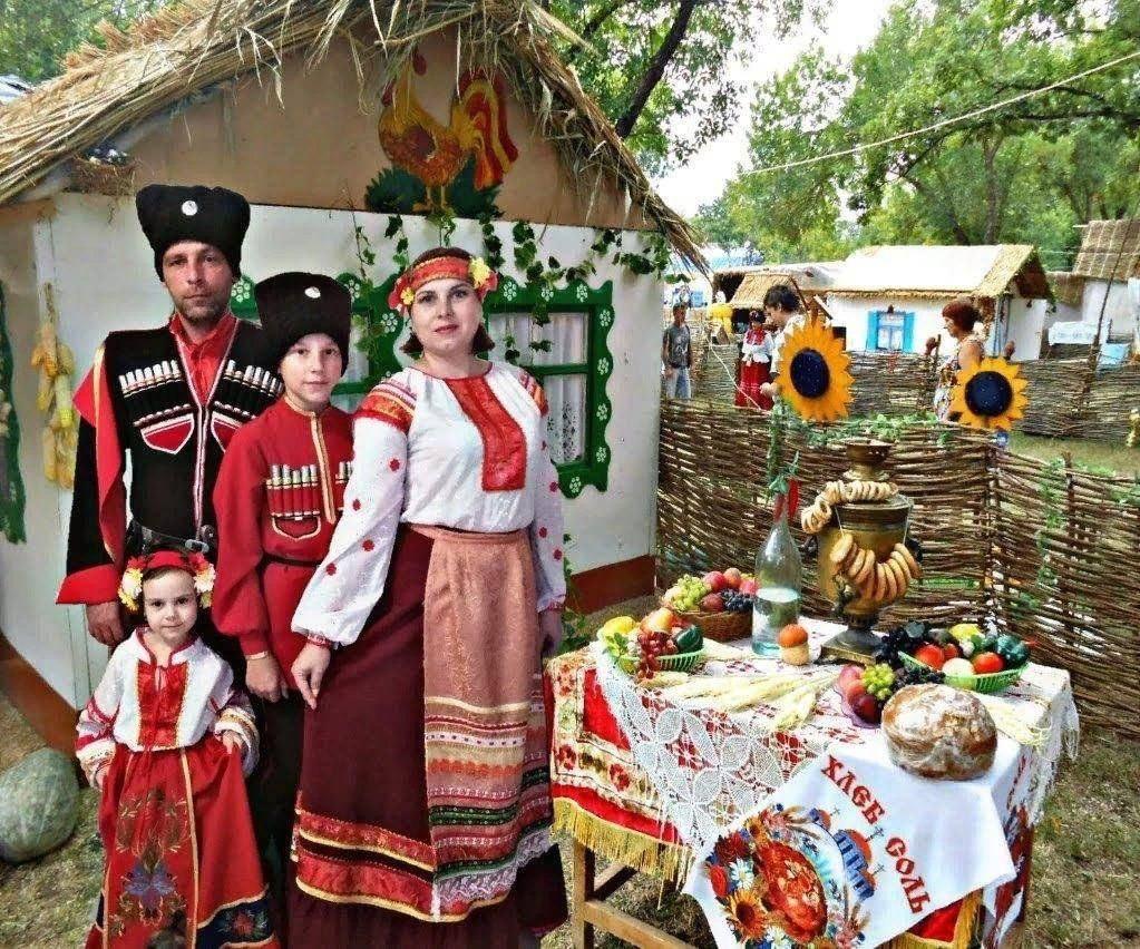 Программа «Кубанская семья традициями сильна»