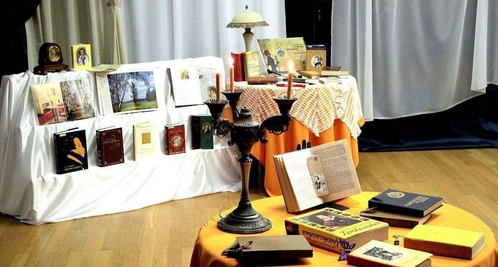 Литературная гостинная «Пока свеча не угаснет»