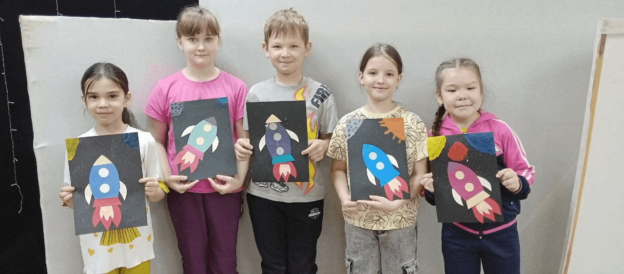 Мастер-класс по изготовлению поделки «Ракета»