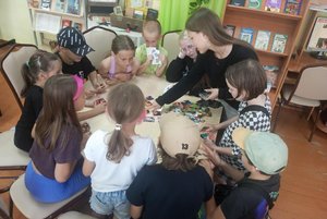 Программа «Путь к успеху лежит через библиотеку»