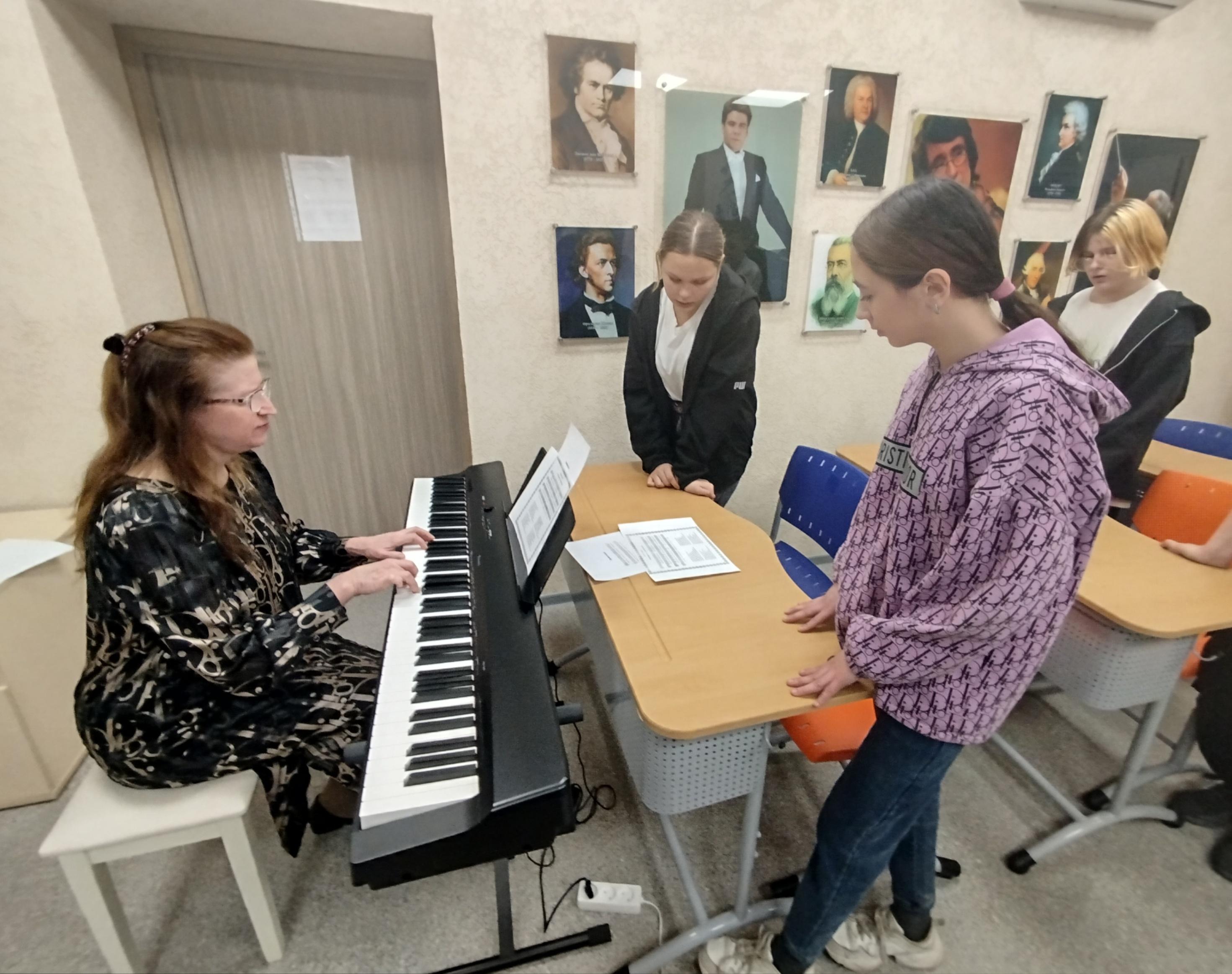 Музыкальная гостиная «Солнечный гений... Мир Сергея Прокофьева»