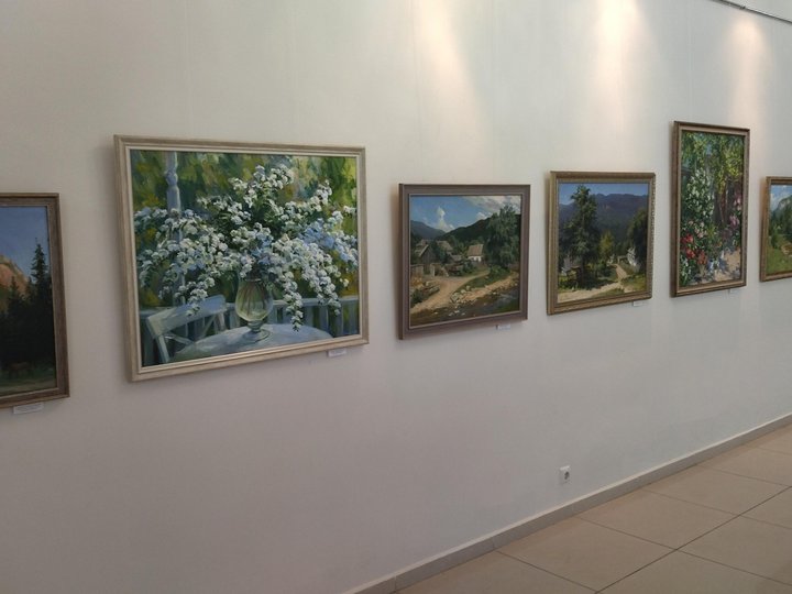 Персональная выставка творческих работ Галины Руставельевны Тимошенко «Краски лета»