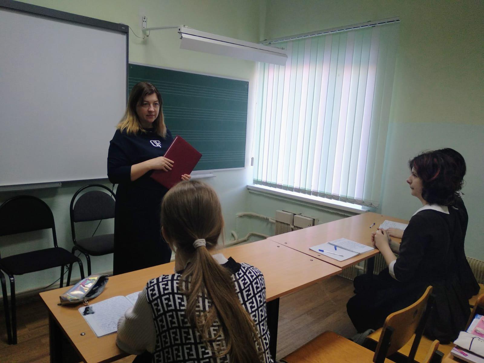 Классный час «Незаменимый металл»