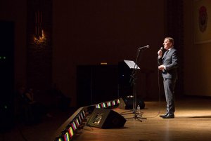 Литературно-музыкальная композиция «Связь поколений»