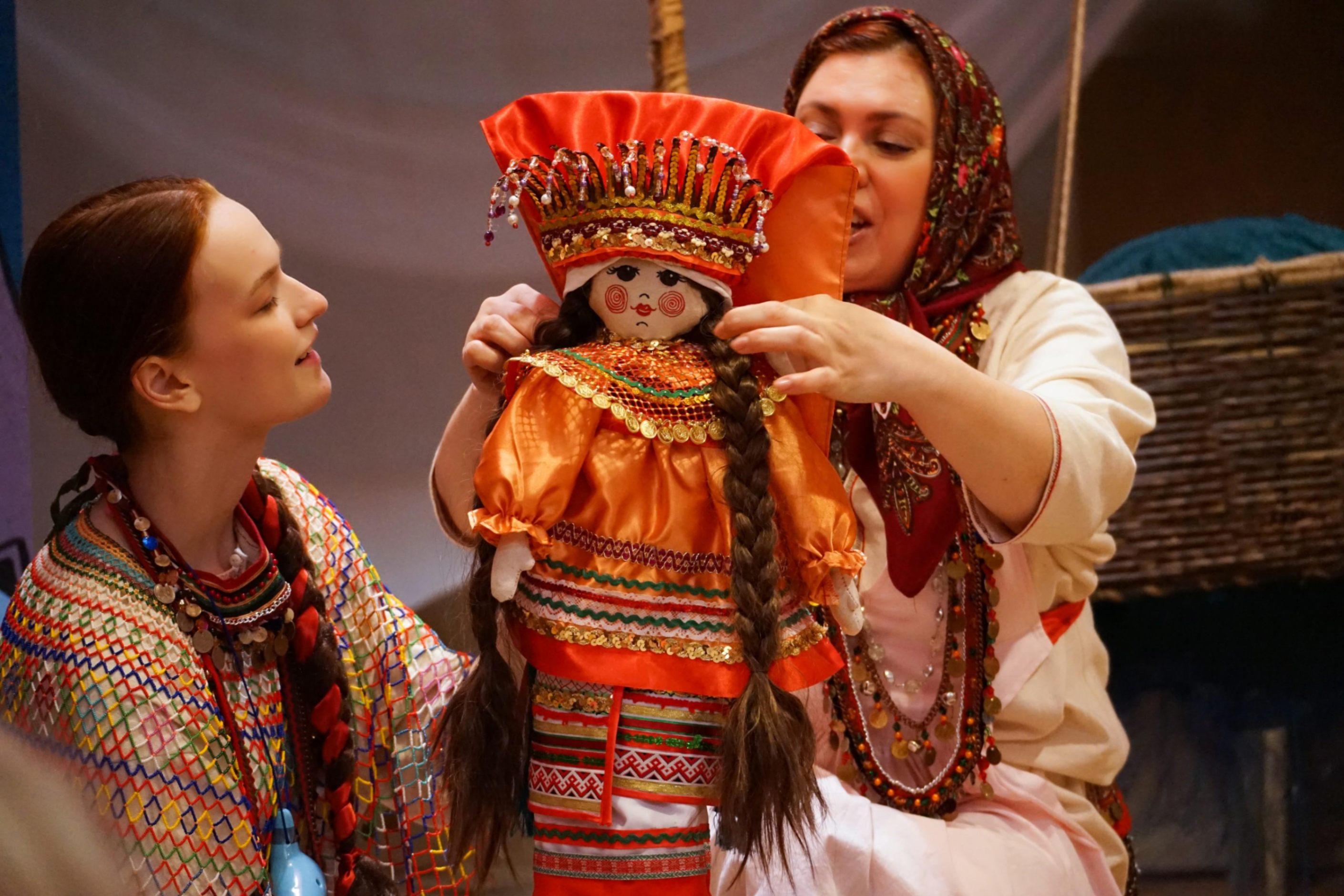 Спектакль «Юр»