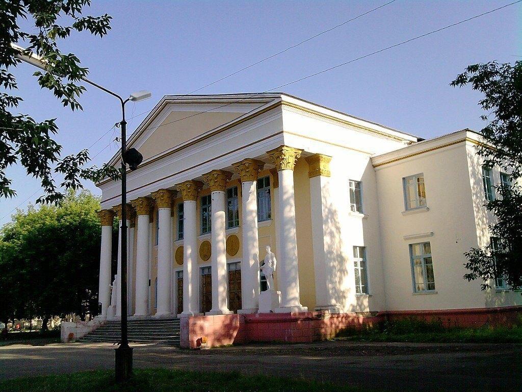 Бывшие гдк. Городской дворец культуры Бийск. ДК Аша. Дворец культуры Аша.